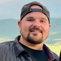 Dylan Straub